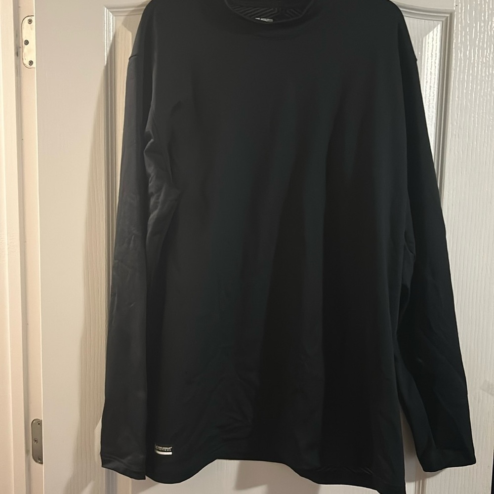 Under armour shirt